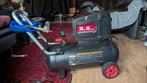 COMPRESSOR   BRIGGS & STRATTON  30LT, Doe-het-zelf en Verbouw, Compressors, 100 liter of meer, Ophalen, 200 tot 400 liter/min