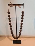ketting op standaard, kralenketting, ketting frame, sieraad, Ophalen of Verzenden