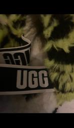 Ugg slippers, Slippers, Ophalen of Verzenden, Zo goed als nieuw, Ugg