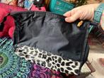 Leuk toilettasje zwart met luipaard motief nu 3€, Ophalen of Verzenden, Gebruikt, Zwart, Overige typen