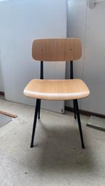 HAY Result stoel eiken, Huis en Inrichting, Stoelen, Ophalen, Zo goed als nieuw, Zwart, Eén