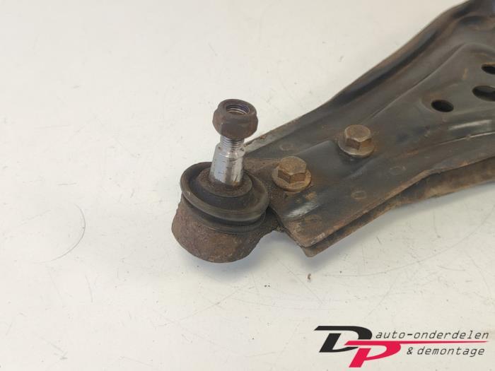 Draagarm links-voor van een Daewoo Kalos, Gebruikt, -, Daewoo, -