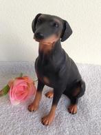 🐾Hondenbeeldje Dobermann, gemerkt Leonardo Hoogte 15 cm., Ophalen of Verzenden, Zo goed als nieuw, Dier