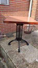 Zo goed Als Nieuwe Terrastafel met zware poot, 75 Euro, Ophalen, Metaal of Aluminium, Zo goed als nieuw, 75 cm of meer