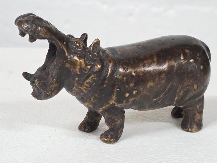 NIJLPAARD / bronzen beeld / 6,5 cm hoog, Verzamelen, Dierenverzamelingen, Nieuw, Beeldje of Figuurtje, Wild dier, Ophalen of Verzenden