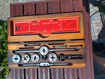 Vintage Greenfield Little Giant Tap & Draadsnijset beschikbaar voor biedingen