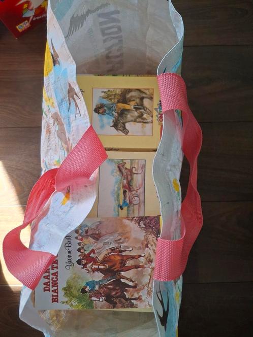 Bianca boekjes (volledige serie, Yvonne Brill), Boeken, Kinderboeken | Jeugd | 10 tot 12 jaar, Gelezen, Non-fictie, Ophalen
