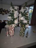 Te koop 2 kerst boompjes incl verlichting en accessoires, Diversen, Kerst, Ophalen of Verzenden, Zo goed als nieuw