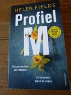 Profiel M - Helen Fields, Helen Fields, Ophalen of Verzenden, Zo goed als nieuw, Nederland