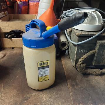 Oilsafe Kan 3L & Heavy Duty Pomp 10L beschikbaar voor biedingen