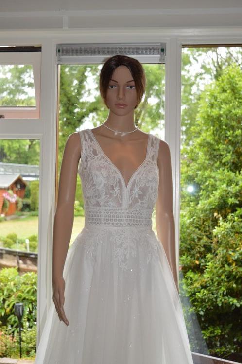 trouwjurken uitverkoop, Kleding | Dames, Trouwkleding en Trouwaccessoires, Nieuw, Trouwjurk, Wit, Ophalen of Verzenden