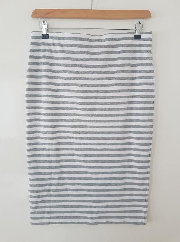 Superdry rok grijs/wit streepje 42, Kleding | Dames, Rokken, Zo goed als nieuw, Verzenden