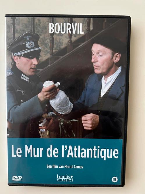 —Le Mur de l’Atlantigue—regie Marcel Camus, Cd's en Dvd's, Dvd's | Komedie, Zo goed als nieuw, Actiekomedie, Alle leeftijden, Ophalen of Verzenden