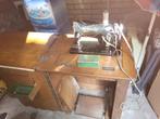 Singer jaren 50 electrische naaimachine met naalden, Antiek en Kunst, Ophalen