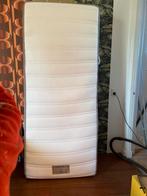 Zeer goede matras 210 * 90 * 26 cm Visco platinum pocket, Huis en Inrichting, Ophalen, 90 cm, Eenpersoons, 210 cm