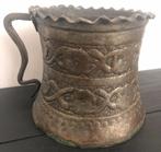 Antiek koper / brons / tin ? : oude kan / jug / kwispedoor ?, Ophalen of Verzenden, Koper