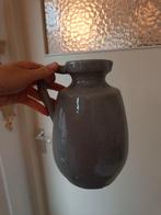 Grijze stenen karaf, Steen, Gebruikt, Overige kleuren, Ophalen of Verzenden