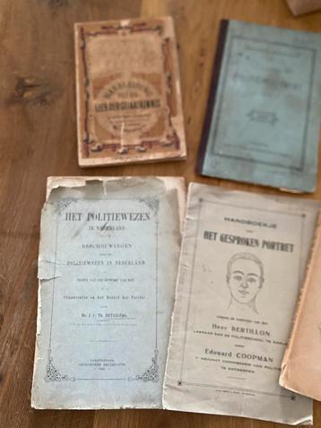 Politie documenten 1883 tot 1911 beschikbaar voor biedingen