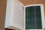 Clans and Tartans. Collins Gem Guide., Boeken, Ophalen of Verzenden, Gelezen, Noord-Amerika