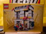 Lego 40305 Microscale LEGO Brand Store - Nieuw!, Kinderen en Baby's, Speelgoed | Duplo en Lego, Ophalen of Verzenden, Zo goed als nieuw