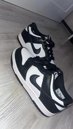 Nike dunk low ( panda ), Kleding | Dames, Ophalen of Verzenden, Zo goed als nieuw, Sneakers of Gympen