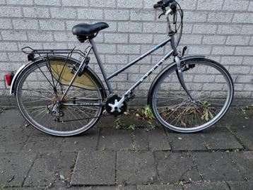 damesfiets  beschikbaar voor biedingen