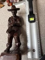 Houten beeldje van man met hoed - 24 cm, Antiek en Kunst, Ophalen of Verzenden