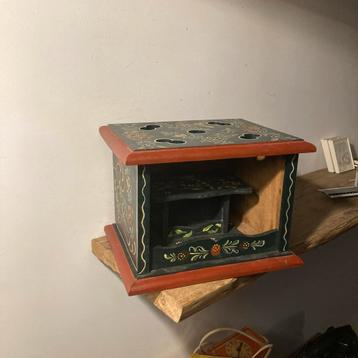 Hindelooper Voetenstoof - 24x20x18 cm beschikbaar voor biedingen