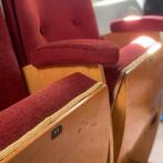 Unieke vintage theaterstoelen uit 1930 - opnieuw gestoffeerd, Huis en Inrichting, Ophalen, Hout, Gebruikt, Drie