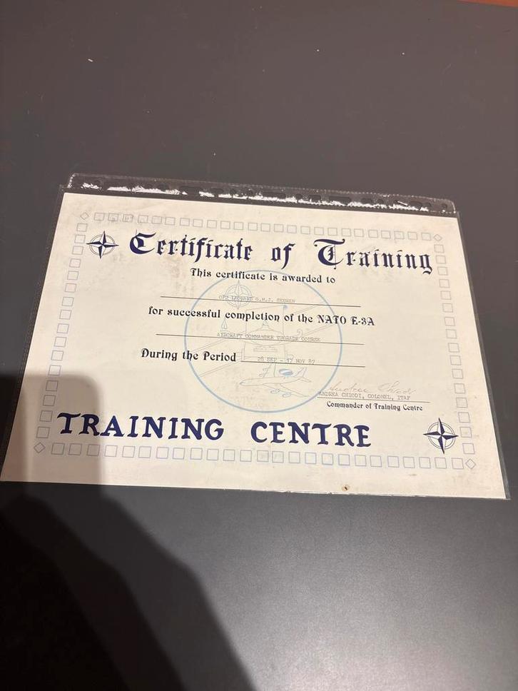 Issued to Officer Leonard G.M.J. Seuren – NATO E-3A Training, Verzamelen, Militaria | Algemeen, Verzenden