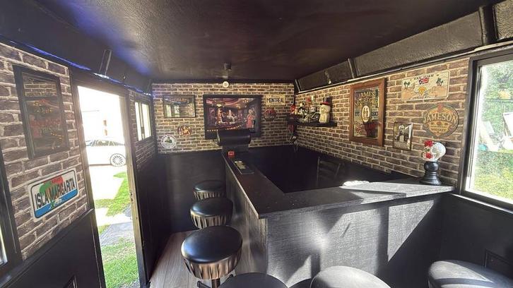 Schaftkeet bouwkeet Mobiel Café te koop mancave kroegkeet, Doe-het-zelf en Verbouw, Bouwketen en Schaftketen, Zo goed als nieuw