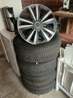 4 prima winterbanden op velg met wieldoppen, Auto-onderdelen, 16 inch, Banden en Velgen, 205 mm, Winterbanden
