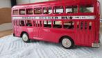 Dubbeldekker Mooie Engelse bus Vintage MF185, Hobby en Vrije tijd, Modelauto's | 1:24, Ophalen of Verzenden, Gebruikt, Bus of Vrachtwagen