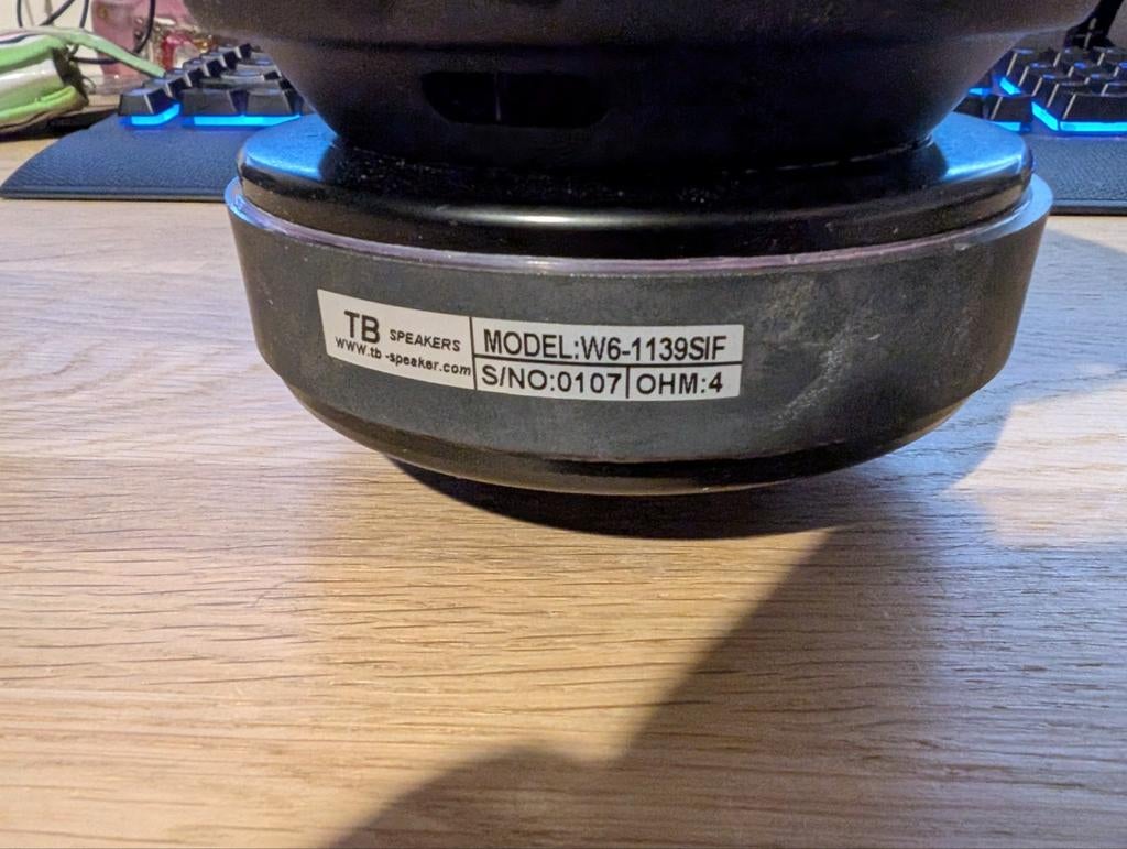 Tangband w6-1139sif met scheur in rand, Ophalen of Verzenden