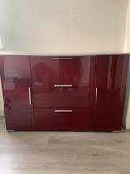 Dressoir bordeauxrood, Huis en Inrichting, Kasten | Dressoirs, Ophalen, 100 tot 150 cm, Zo goed als nieuw, 25 tot 50 cm