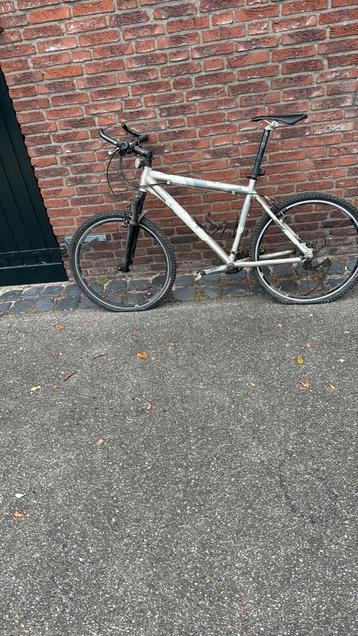 Mountain bike / mountainbike beschikbaar voor biedingen