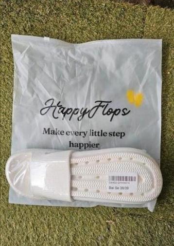 Happyflops Slippers Wit - Maat 38/39 - Nieuw beschikbaar voor biedingen