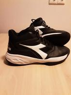 Diadora basketbalschoenen mt 43, Sport en Fitness, Ophalen of Verzenden, Zo goed als nieuw, Schoenen