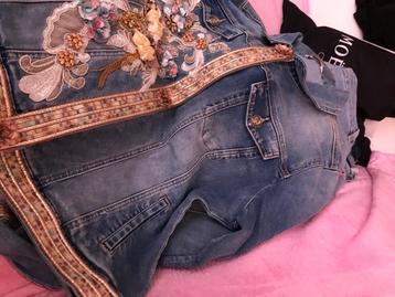 Jeans dames jack maat L/XL beschikbaar voor biedingen