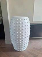 Prachtige grote mat witte dot vaas bloempot hotel chic, Ophalen, Wit, Zo goed als nieuw, X