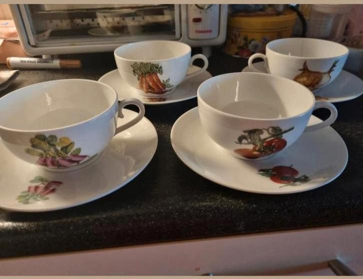 Bavaria Schumann Arzberg soepkommen en schotels, Antiek en Kunst, Antiek | Servies compleet, Ophalen of Verzenden