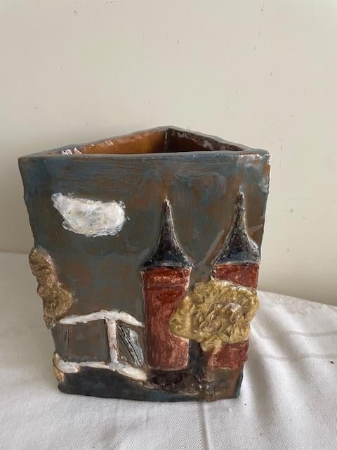 Mooie Driehoekige Vaas, Ophalen of Verzenden