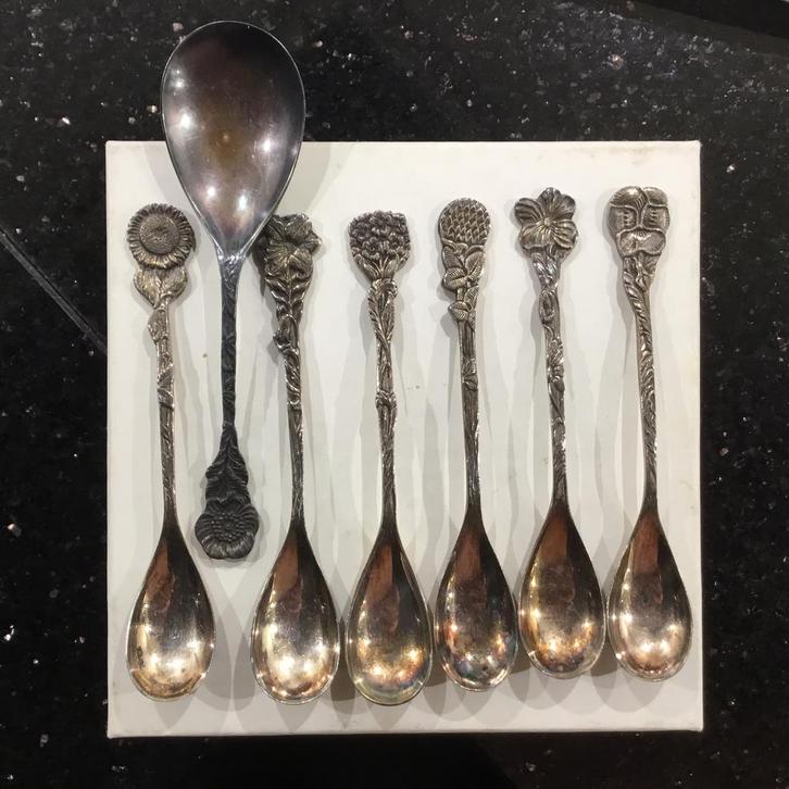 Theelepels met suikerschep, gero , vintage, Antiek en Kunst, Antiek | Bestek, Ophalen of Verzenden