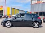 Toyota Auris 1.8 Hybrid / NAP / 1E EIG / AUTOMAAT / PANO / C, Stof, Gebruikt, 4 cilinders, Zwart