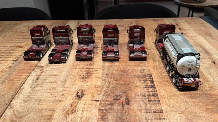 WSI en Tekno modellen Roling, Hobby en Vrije tijd, Modelauto's | 1:50, Zo goed als nieuw, Bus of Vrachtwagen, Tekno, Ophalen of Verzenden