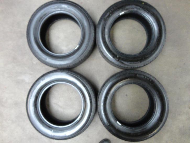 215-65-16 109T Continental vancontact 100 dot2723 Z.G.A.N., Auto diversen, Velgenbomen, Zo goed als nieuw, Ophalen