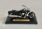 Model Yamaha road star Warrior zwart plastic, Verzamelen, Ophalen of Verzenden, Motoren