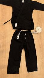 Karate pak maat 140, Sport en Fitness, Vechtsporten en Zelfverdediging, Ophalen of Verzenden, Zo goed als nieuw