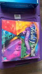 Trivial pursuit genus editie, Vijf spelers of meer, Ophalen of Verzenden, Gebruikt, Hasbro