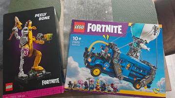 Lego Fortnite combi 77073 en 77072 peely bone en battle bus beschikbaar voor biedingen